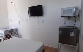 Suíte privativa com garagem em Ubatuba